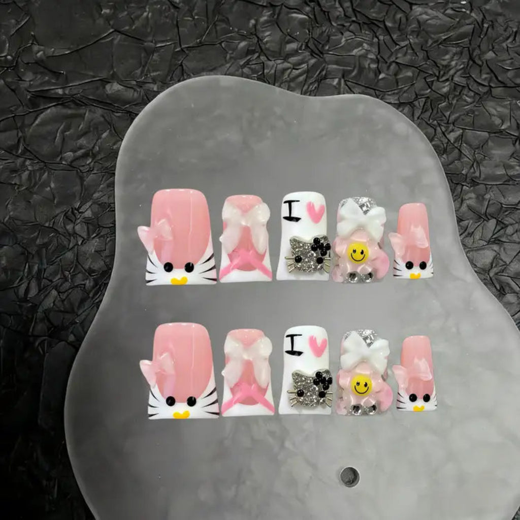 Hello Kitty Self-Love Smile