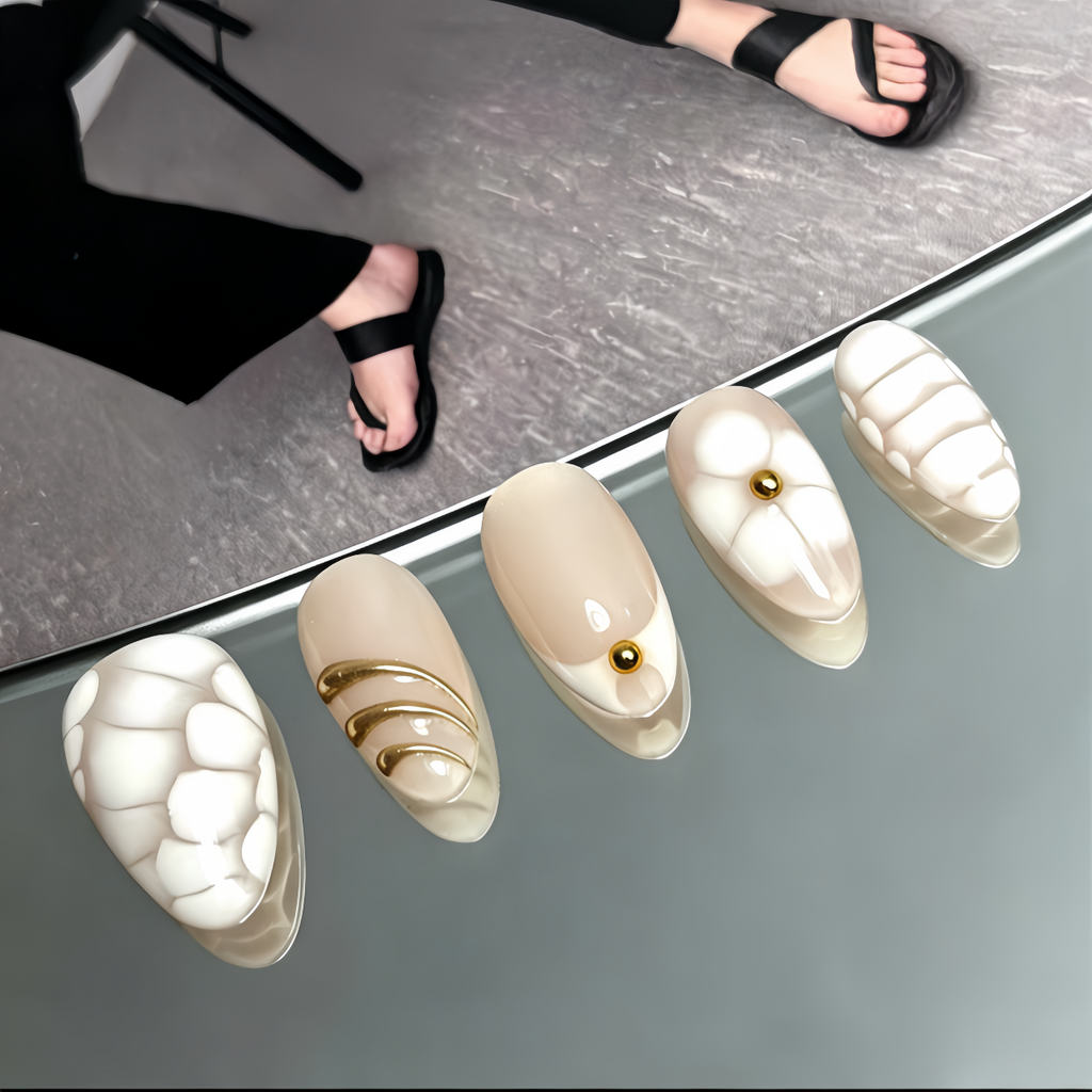 Nude Shell